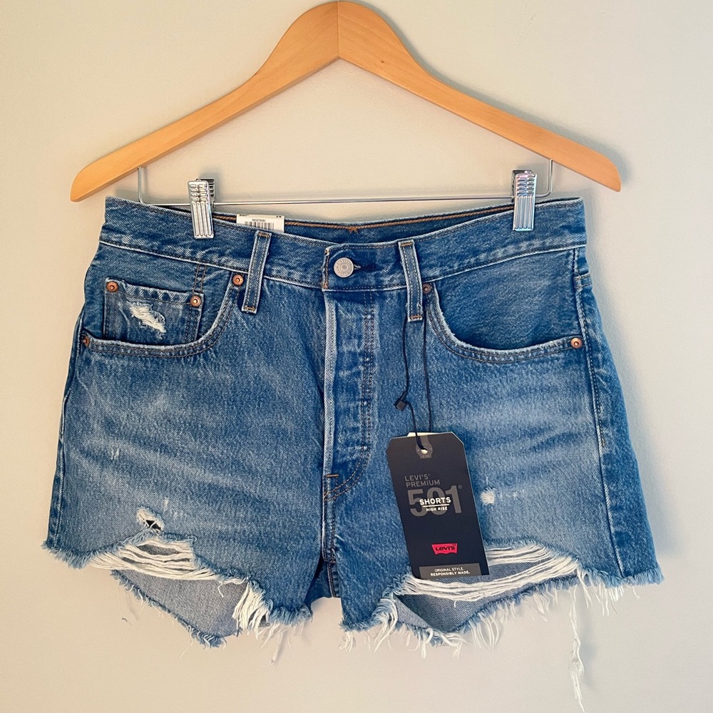 NWT Levi’s 501 Premium High Rise Jean Shorts